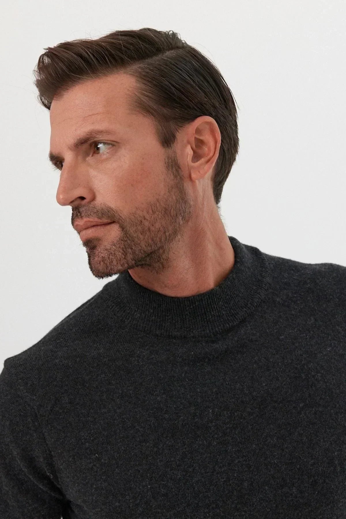 Erkek Yünlü Normal Kalıp Yarım Balıkçı Yaka Triko Kazak - Livio Ferri