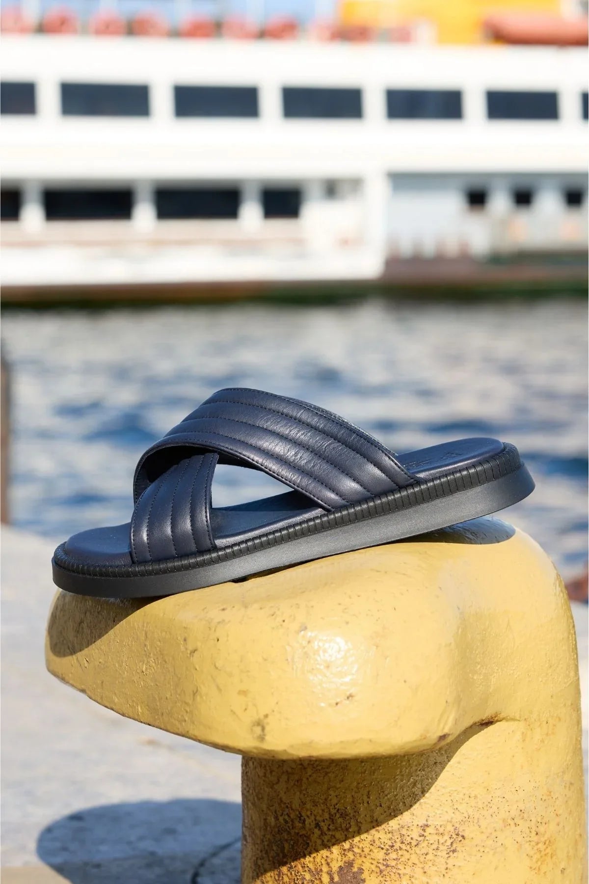 Fern Erkek %100 Hakiki Deri Çapraz Bantlı Günlük Rahat Terlik - Livio Ferri