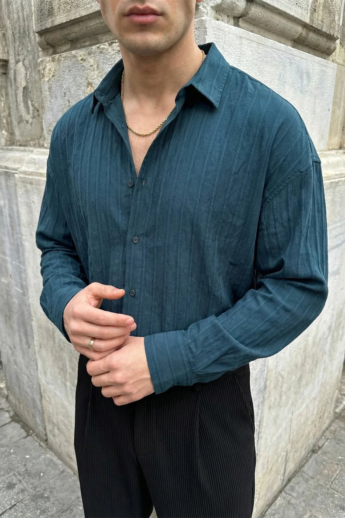 Maze Premium Oversize Erkek Gömlek Dokulu Çizgili - Livio Ferri