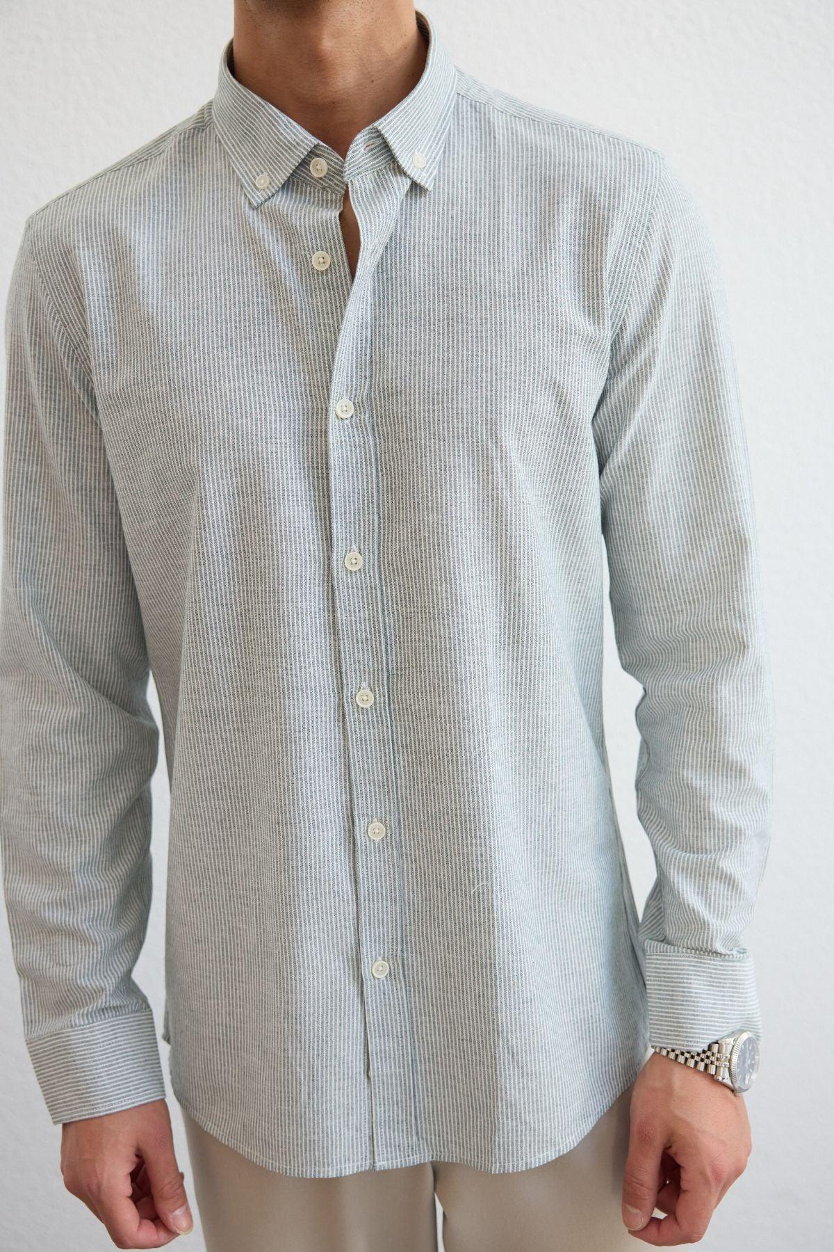 misato-erkek-gomlek-modern-slim-fit-keten-gorunumlu-ince-cizgili-hafif-kumas-24200 - Livio Ferri