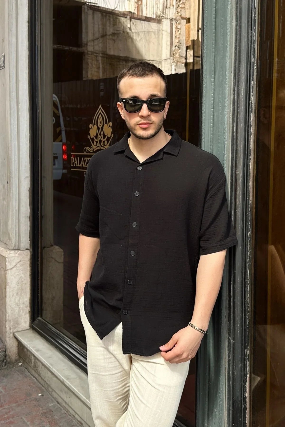 Nebel Erkek Yazlık Pamuk Gömlek Apaş Yaka Kısa Kollu, Düğmeli, Rahat Kalıp - Livio Ferri