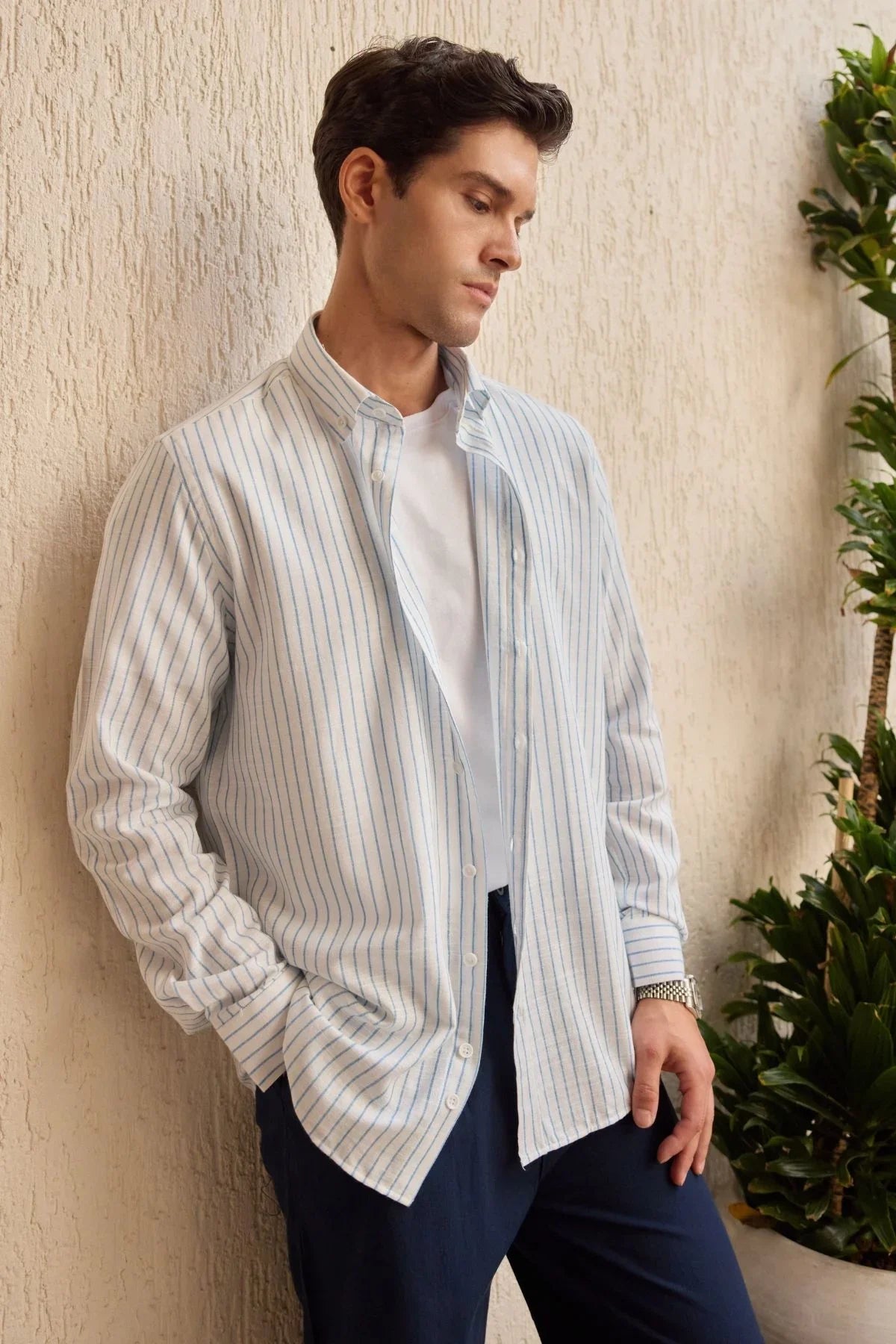 onan-erkek-klasik-gomlek-modern-slim-fit-keten-gorunumlu-ince-cizgili-desen-24177 - Livio Ferri