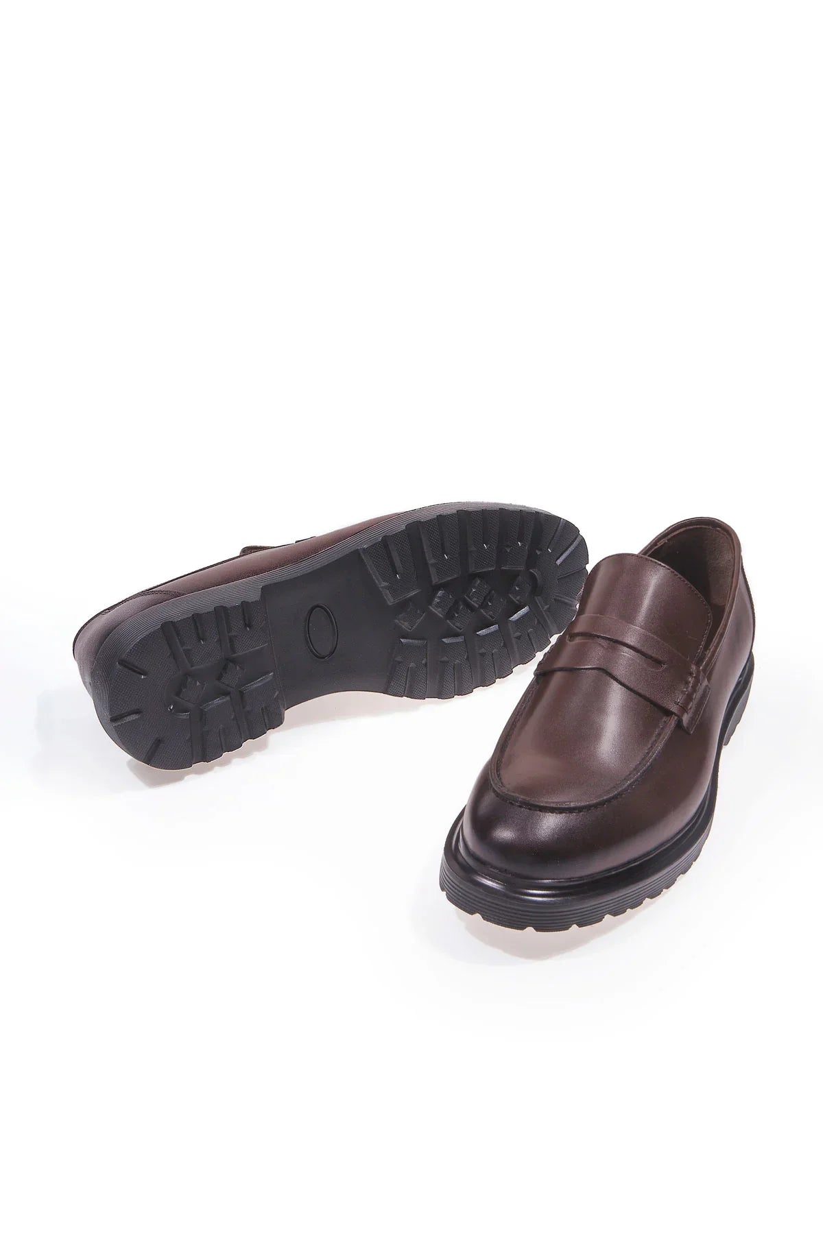 Ovlen Erkek Ayakkabı %100 Hakiki Deri, Klasik ve Günlük Kullanıma Uygun - Livio Ferri