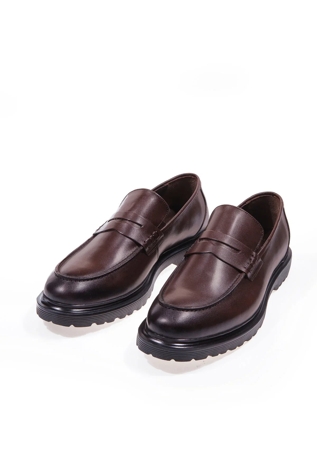 Ovlen Erkek Ayakkabı %100 Hakiki Deri, Klasik ve Günlük Kullanıma Uygun - Livio Ferri