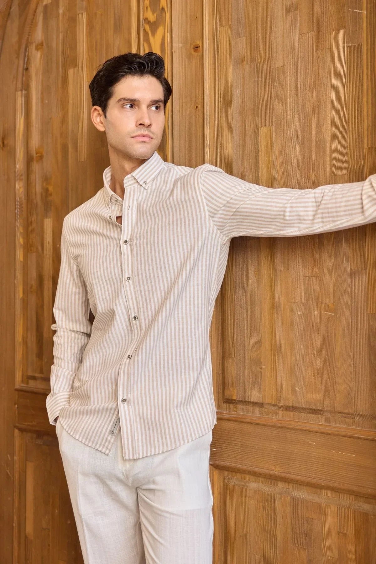 senoc-erkek-gomlek-modern-slim-fit-keten-gorunumlu-kalin-cizgili-24240 - Livio Ferri