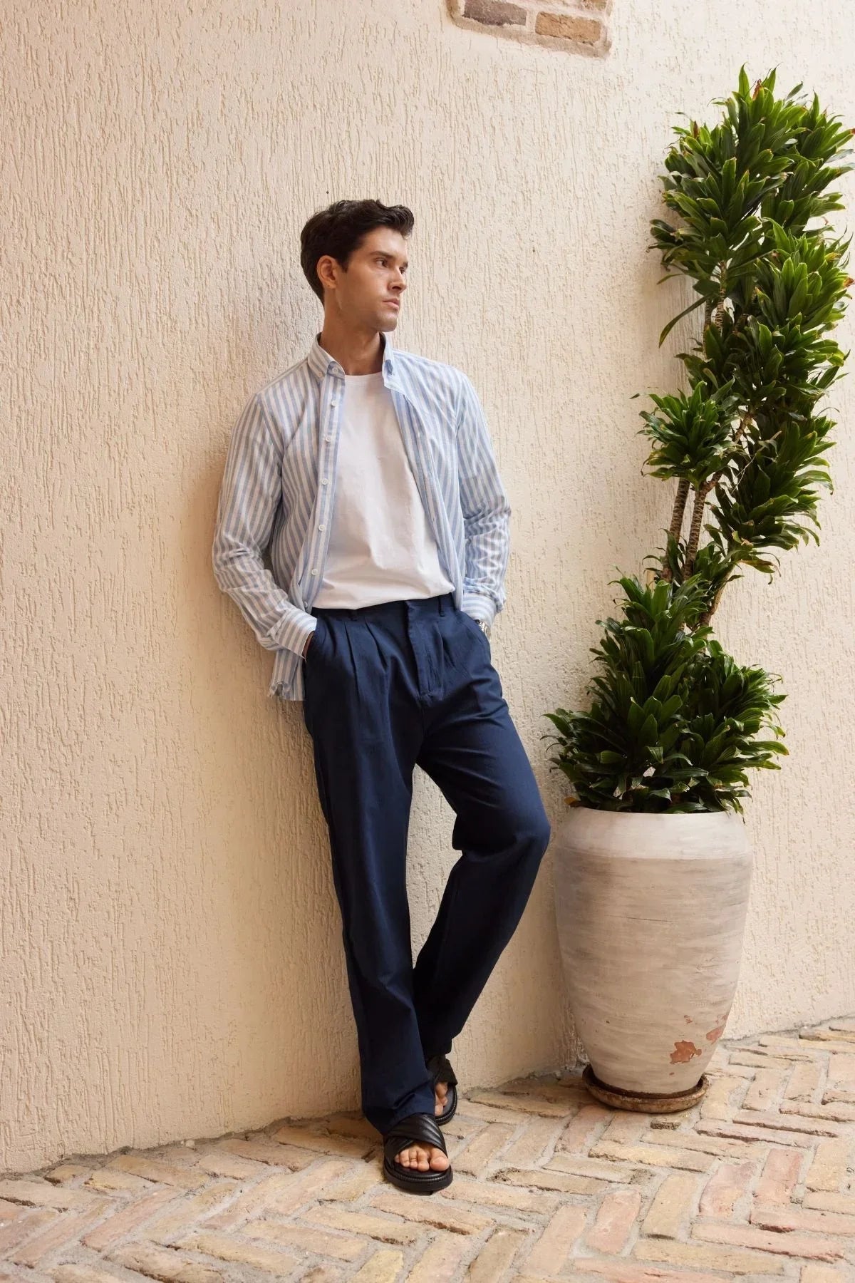 senoc-erkek-gomlek-modern-slim-fit-keten-gorunumlu-kalin-cizgili-24254 - Livio Ferri