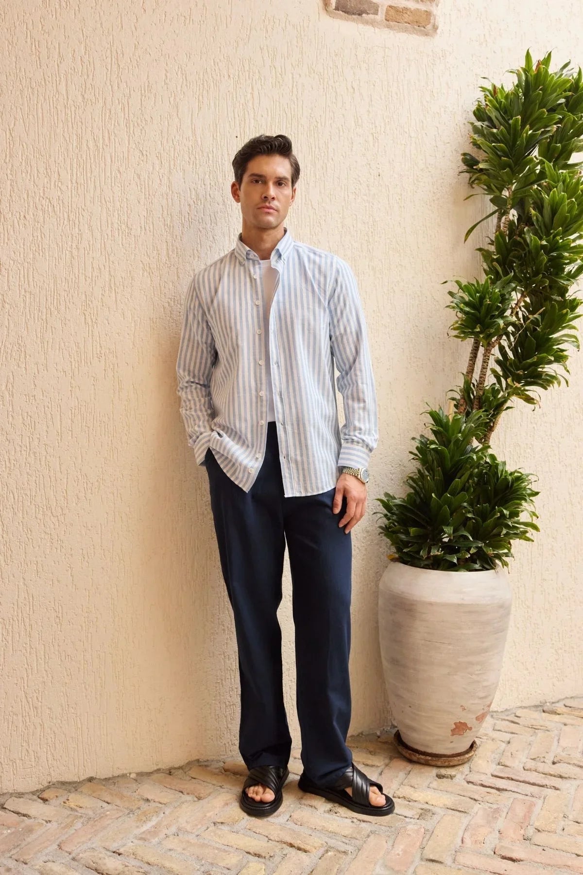 senoc-erkek-gomlek-modern-slim-fit-keten-gorunumlu-kalin-cizgili-24263 - Livio Ferri