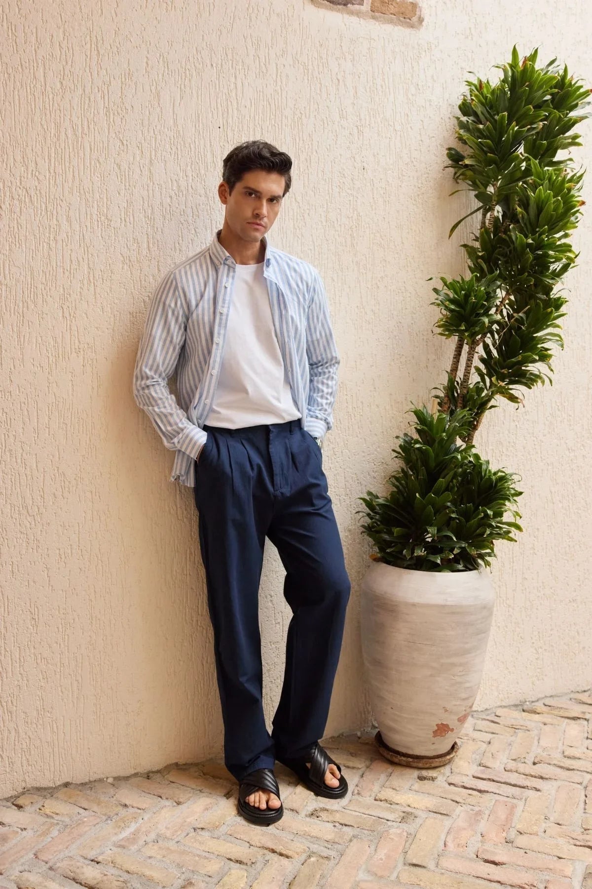 senoc-erkek-gomlek-modern-slim-fit-keten-gorunumlu-kalin-cizgili-24264 - Livio Ferri