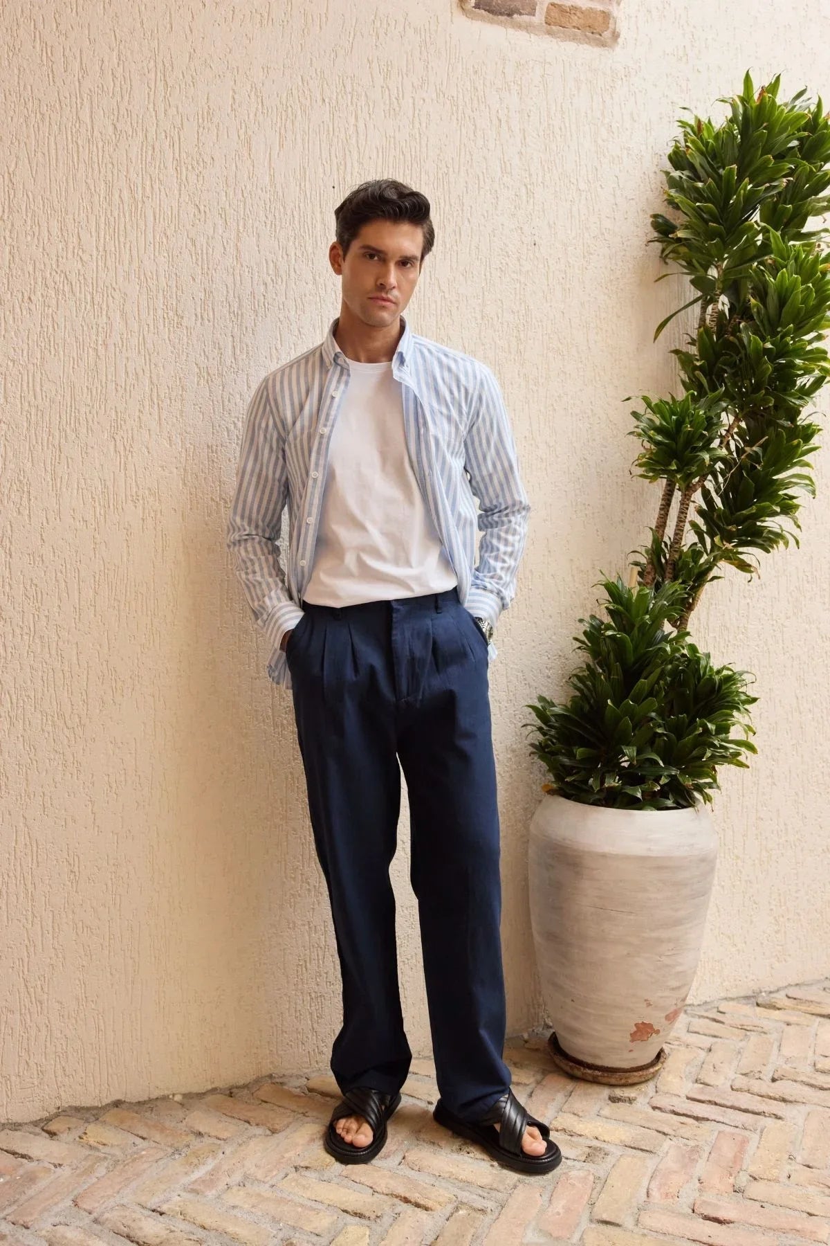 senoc-erkek-gomlek-modern-slim-fit-keten-gorunumlu-kalin-cizgili-24265 - Livio Ferri