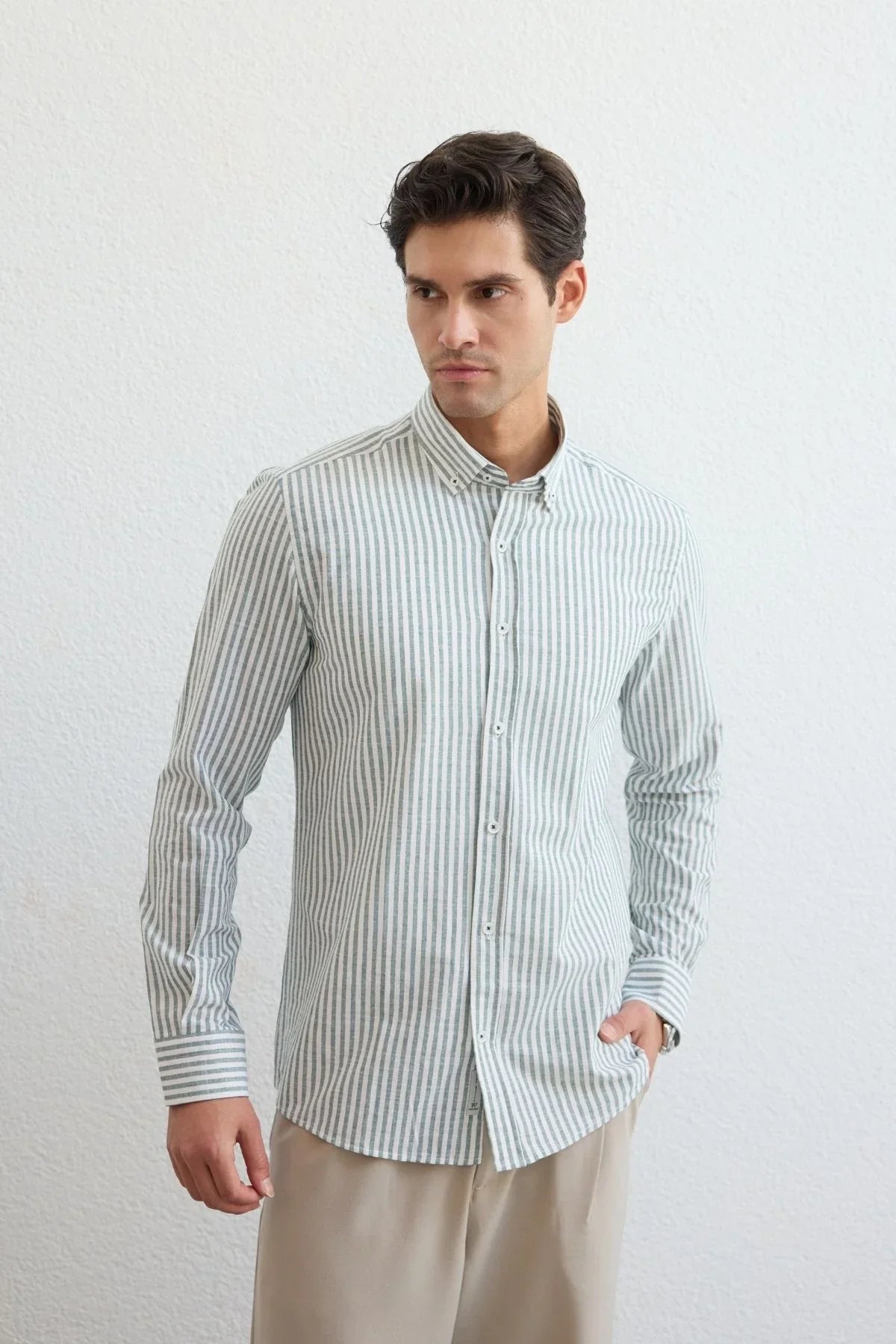 senoc-erkek-gomlek-modern-slim-fit-keten-gorunumlu-kalin-cizgili-24267 - Livio Ferri