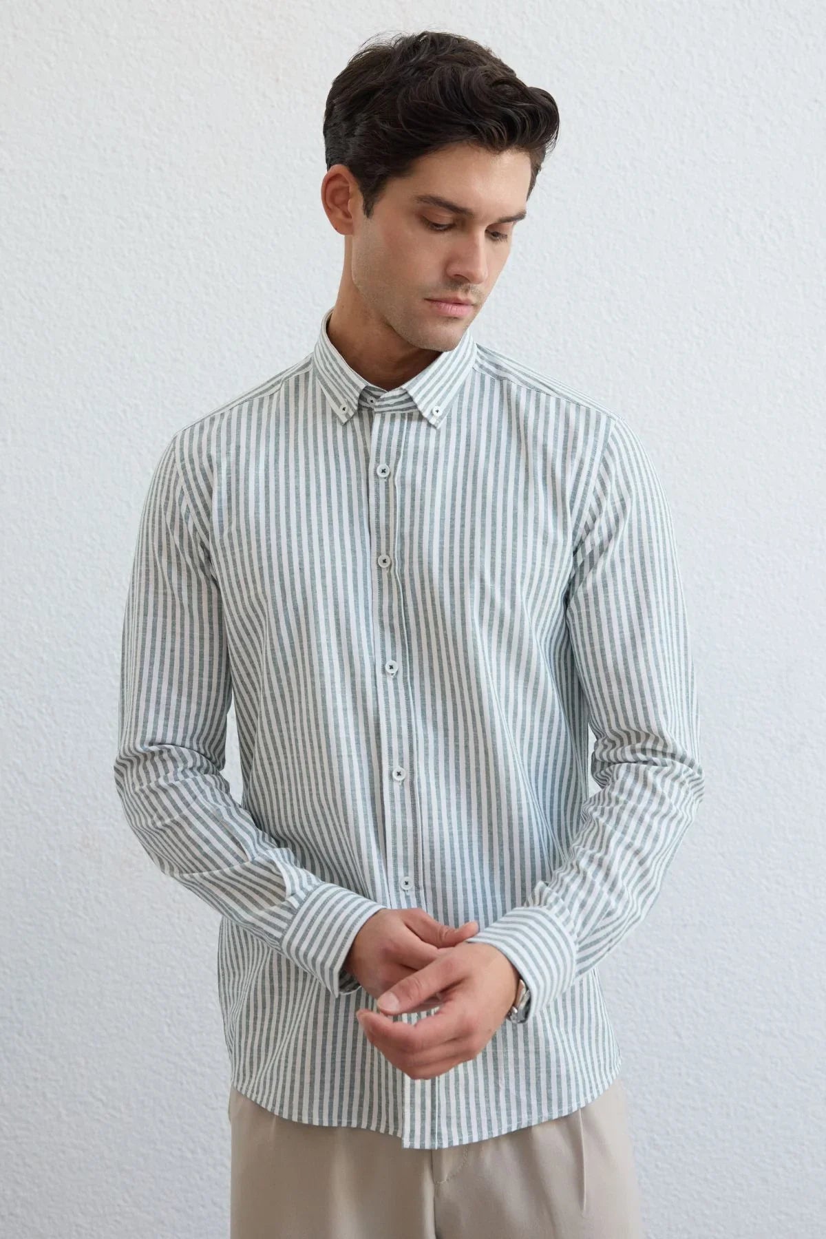 senoc-erkek-gomlek-modern-slim-fit-keten-gorunumlu-kalin-cizgili-24277 - Livio Ferri