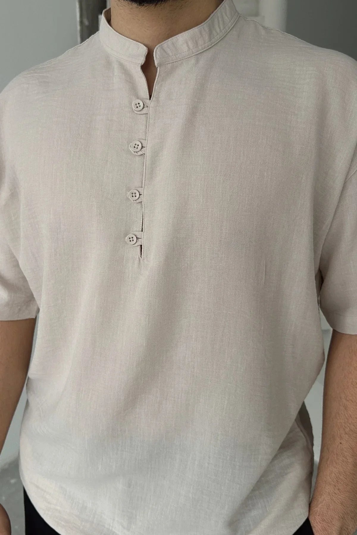 Soro Erkek Oversize Keten Görünümlü Kısa Kol Hakim Yaka Yarım Pat Gömlek - Livio Ferri