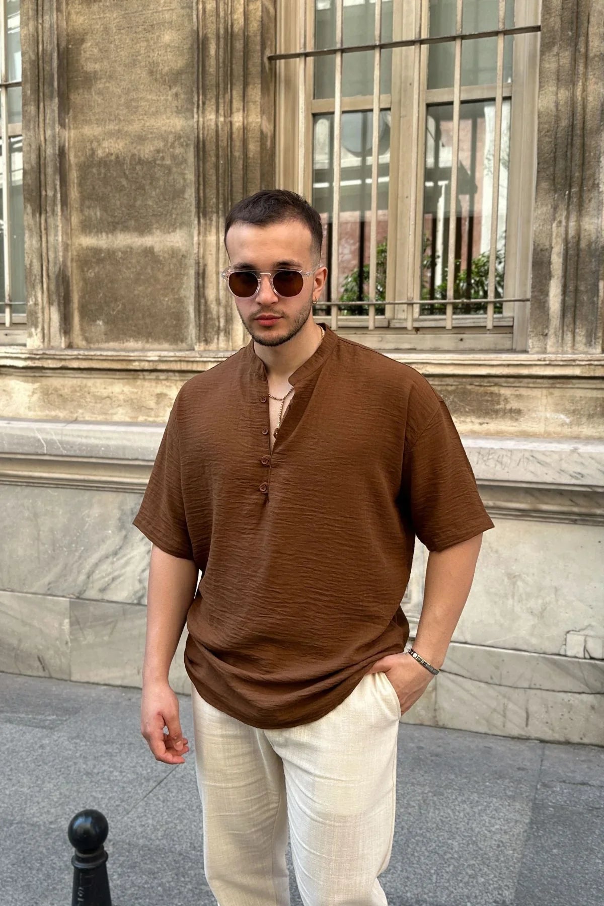 Soro Erkek Oversize Keten Görünümlü Kısa Kol Hakim Yaka Yarım Pat Gömlek - Livio Ferri