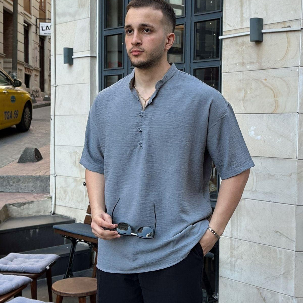 Soro Erkek Oversize Keten Görünümlü Kısa Kol Hakim Yaka Yarım Pat Gömlek