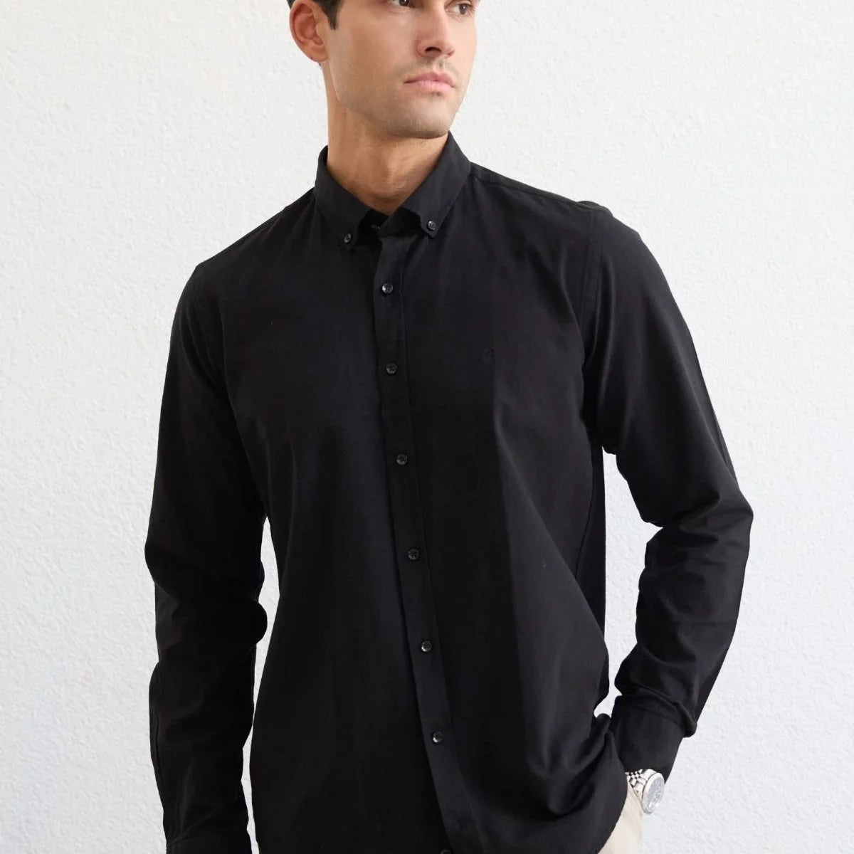 turi-erkek-pamuk-gomlek-modern-slim-fit-keten-gorunumlu-uzun-kol-24009 - Livio Ferri