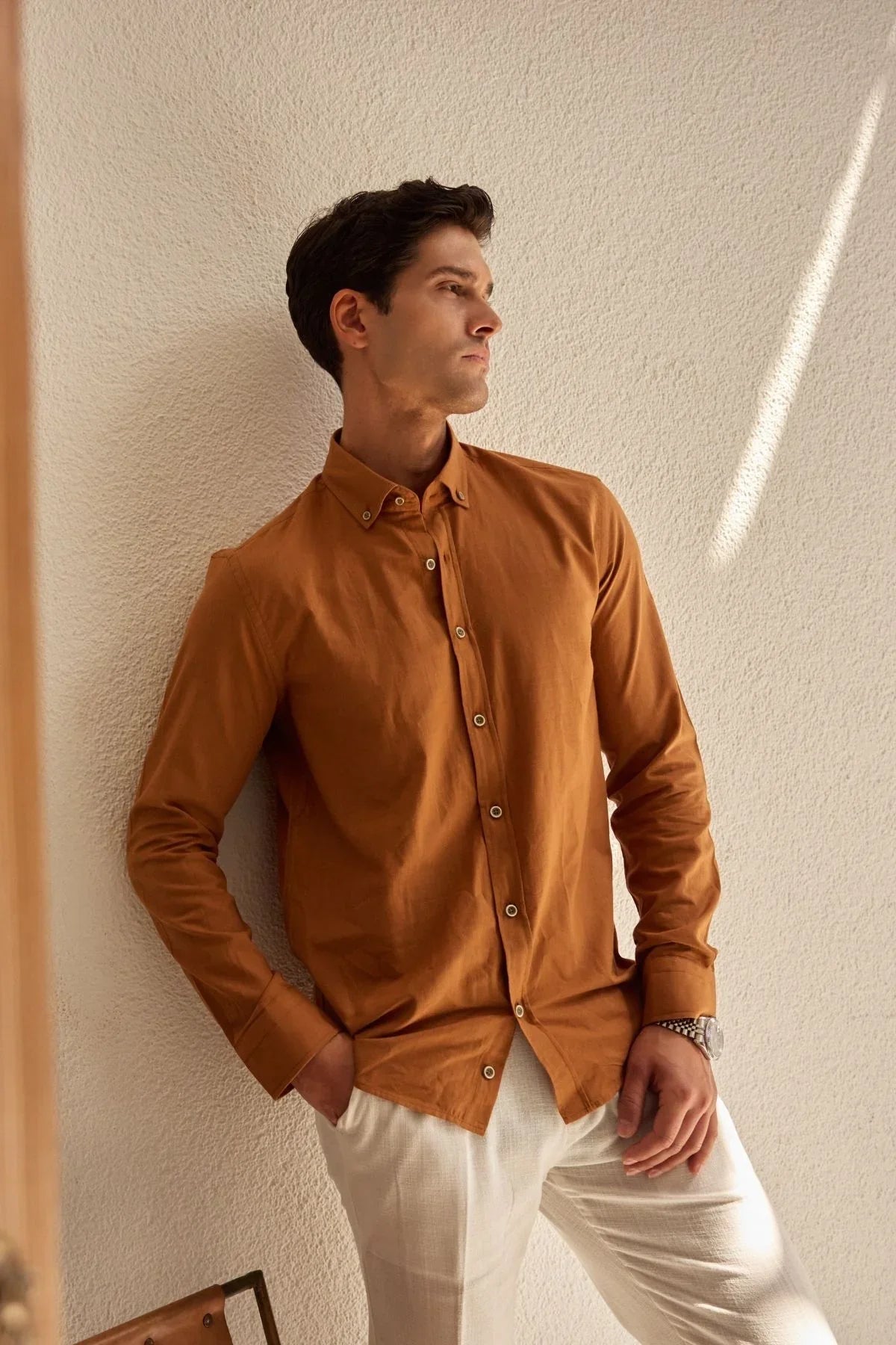 turi-erkek-pamuk-gomlek-modern-slim-fit-keten-gorunumlu-uzun-kol-24010 - Livio Ferri