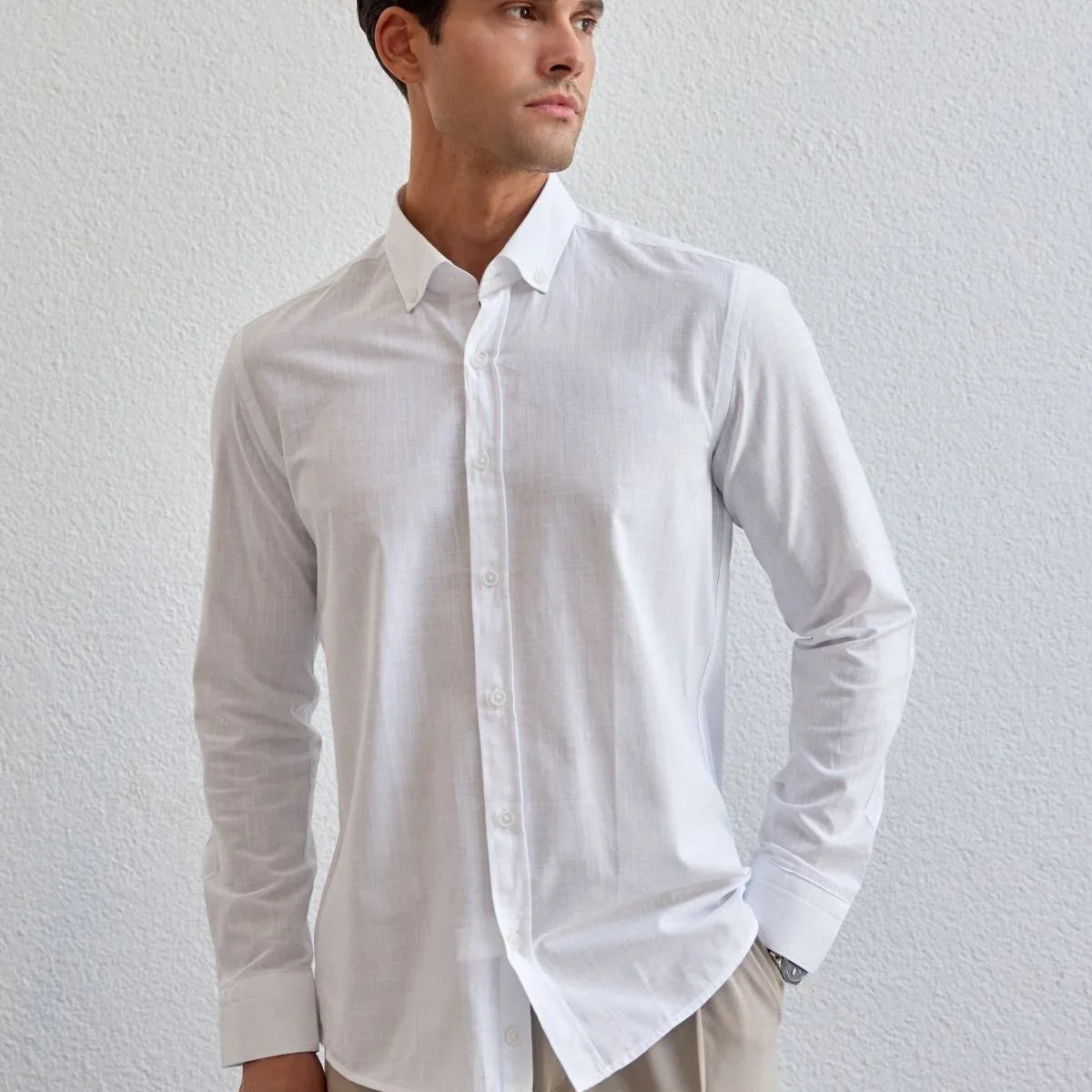turi-erkek-pamuk-gomlek-modern-slim-fit-keten-gorunumlu-uzun-kol-24041 - Livio Ferri