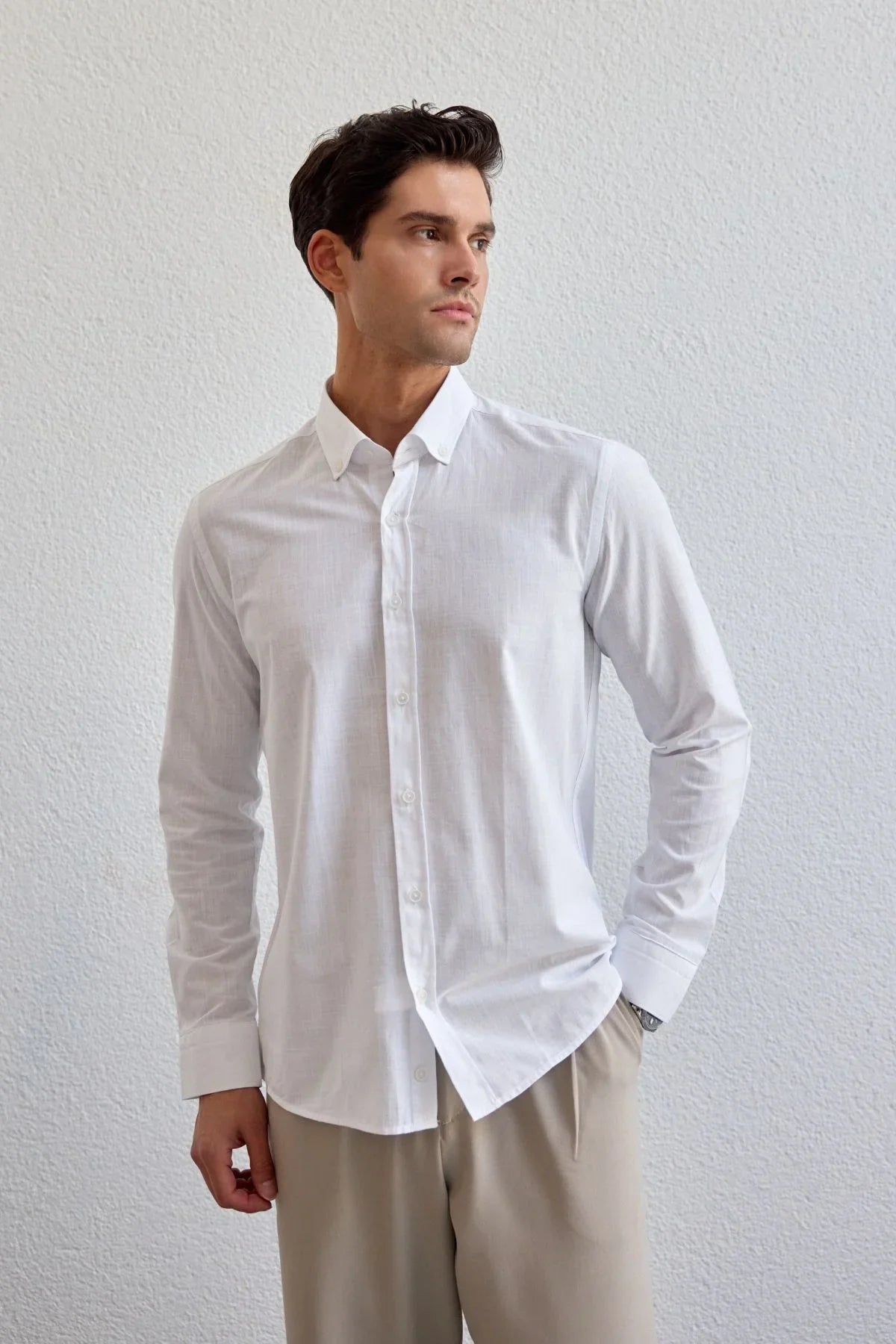 turi-erkek-pamuk-gomlek-modern-slim-fit-keten-gorunumlu-uzun-kol-24041 - Livio Ferri