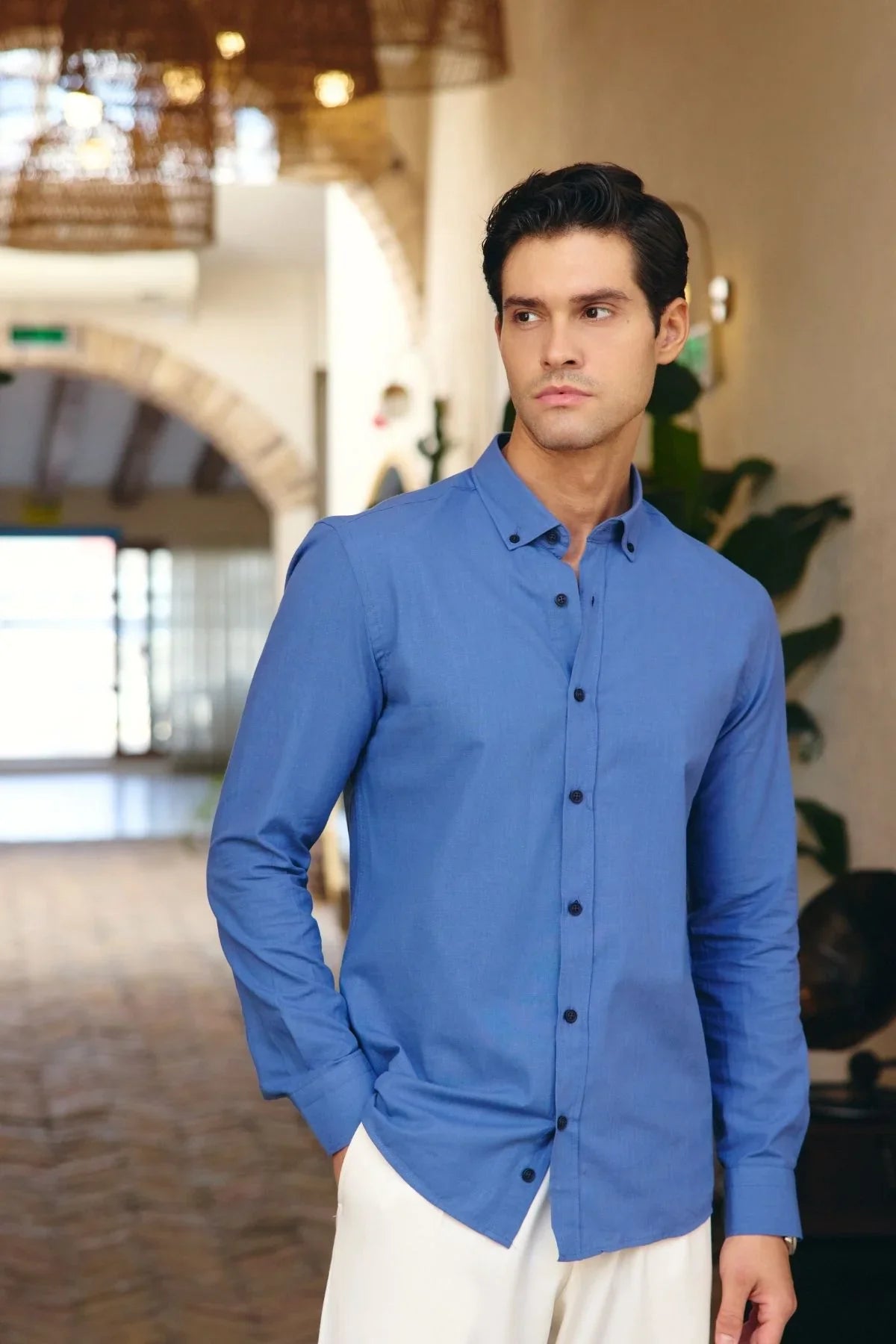 turi-erkek-pamuk-gomlek-modern-slim-fit-keten-gorunumlu-uzun-kol-24046 - Livio Ferri