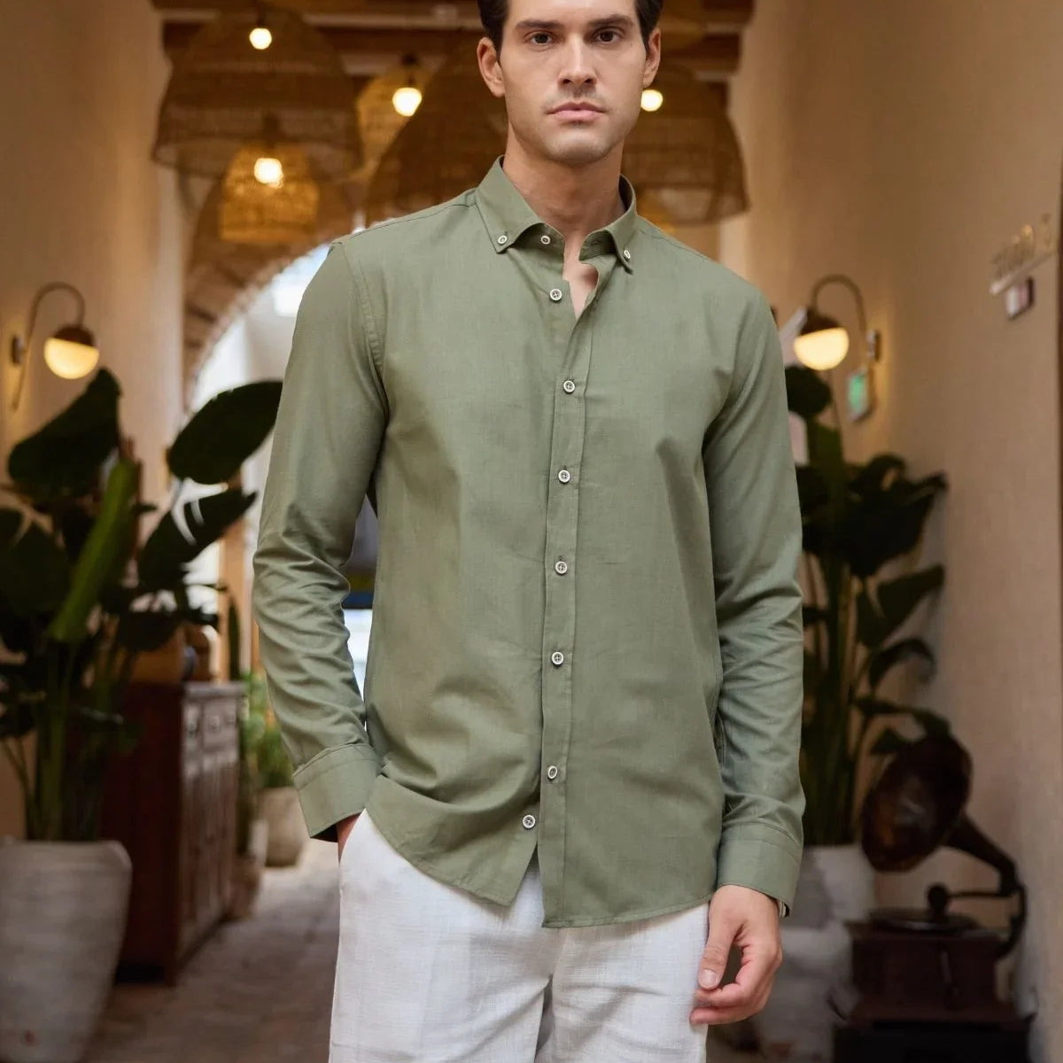 turi-erkek-pamuk-gomlek-modern-slim-fit-keten-gorunumlu-uzun-kol-24055 - Livio Ferri