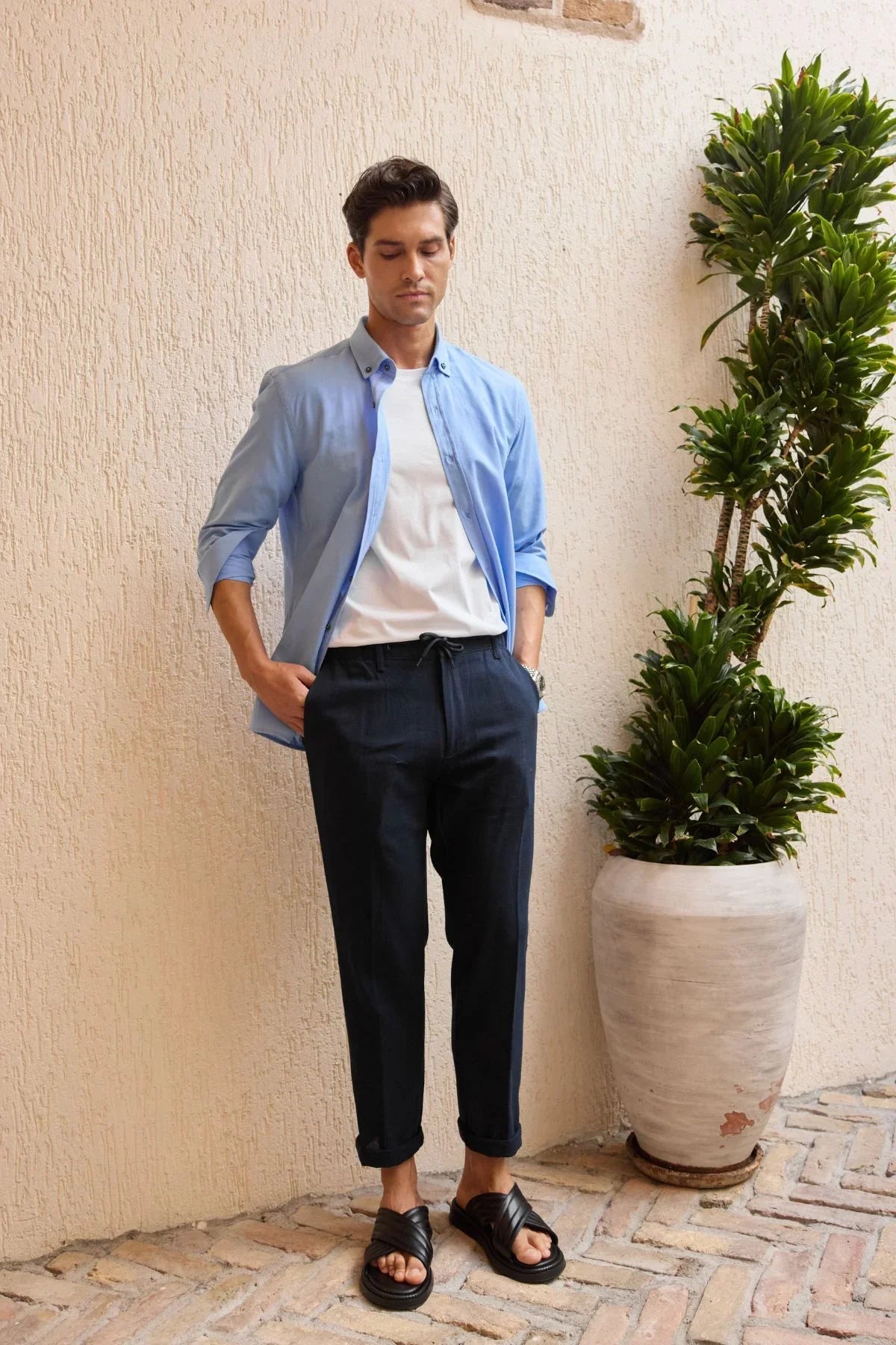 turi-erkek-pamuk-gomlek-modern-slim-fit-keten-gorunumlu-uzun-kol-24067 - Livio Ferri