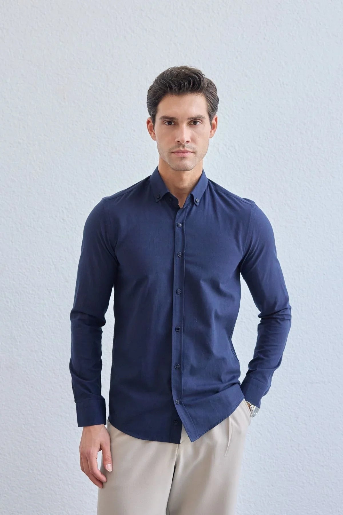 turi-erkek-pamuk-gomlek-modern-slim-fit-keten-gorunumlu-uzun-kol-24071 - Livio Ferri