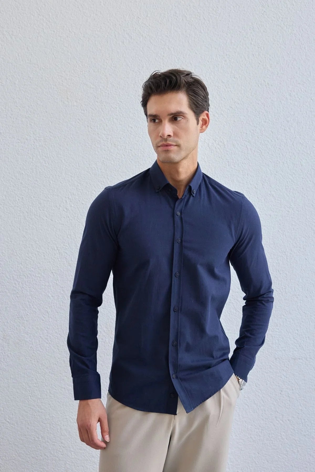 turi-erkek-pamuk-gomlek-modern-slim-fit-keten-gorunumlu-uzun-kol-24074 - Livio Ferri