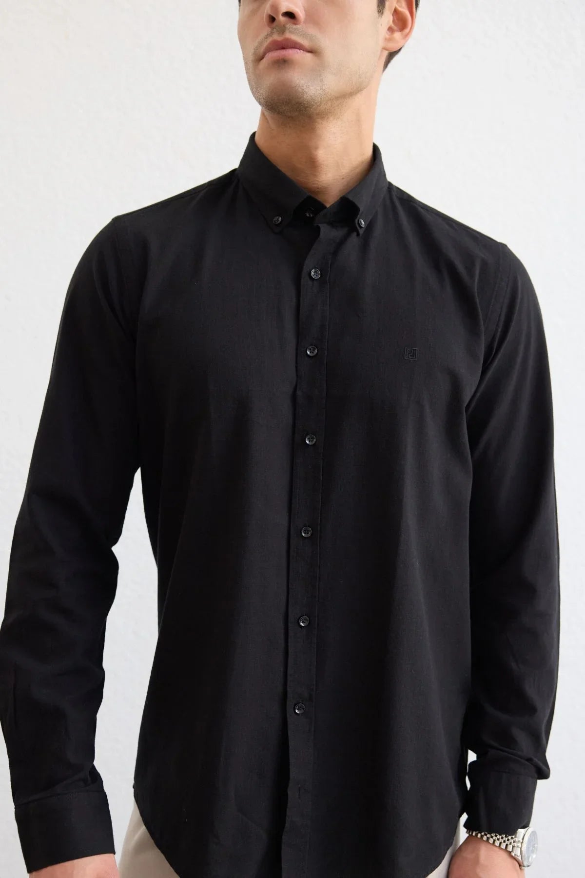 turi-erkek-pamuk-gomlek-modern-slim-fit-keten-gorunumlu-uzun-kol-24077 - Livio Ferri