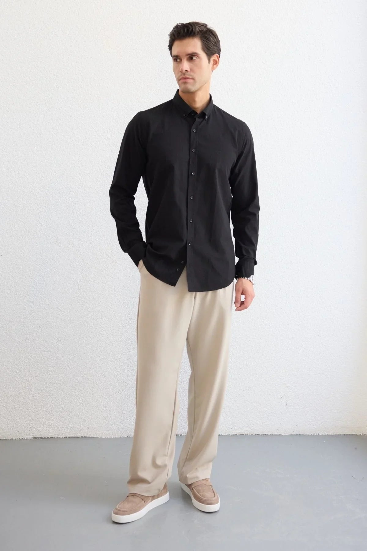 turi-erkek-pamuk-gomlek-modern-slim-fit-keten-gorunumlu-uzun-kol-24083 - Livio Ferri