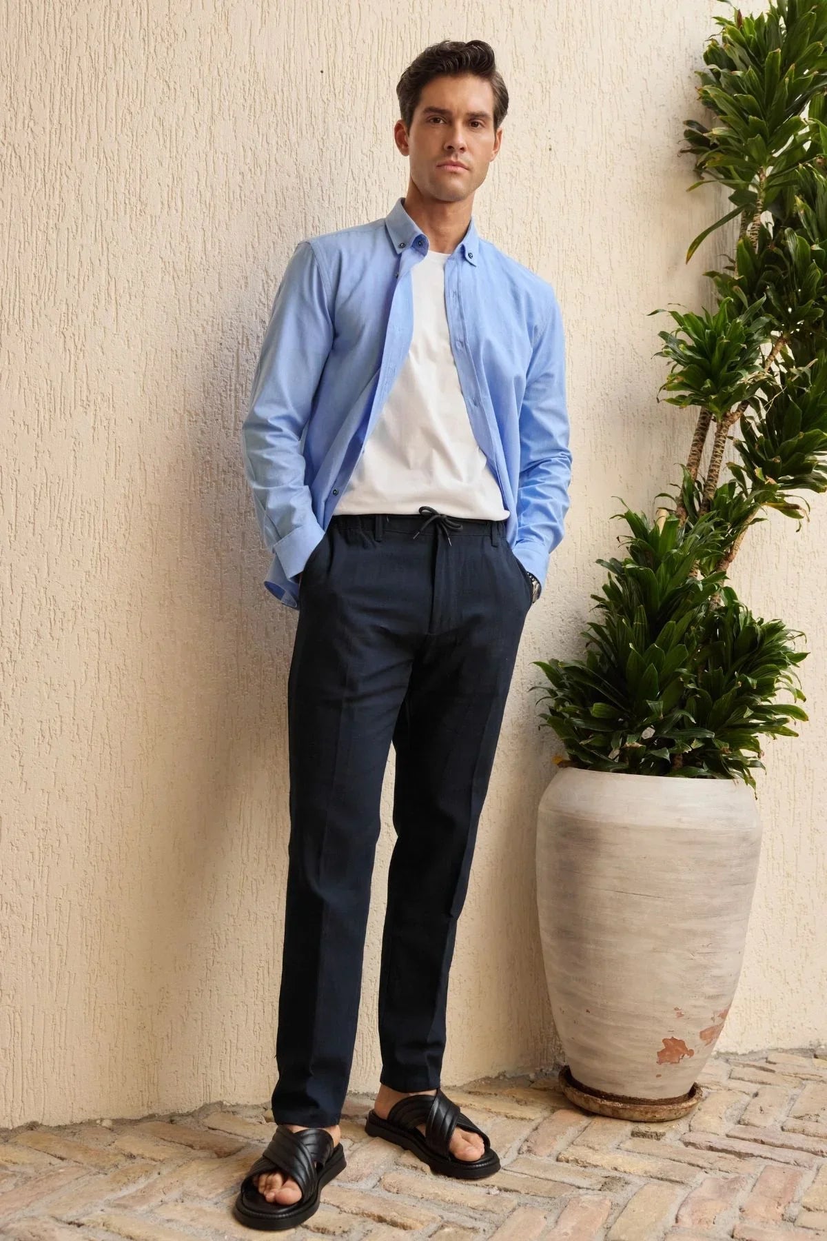 turi-erkek-pamuk-gomlek-modern-slim-fit-keten-gorunumlu-uzun-kol-24086 - Livio Ferri