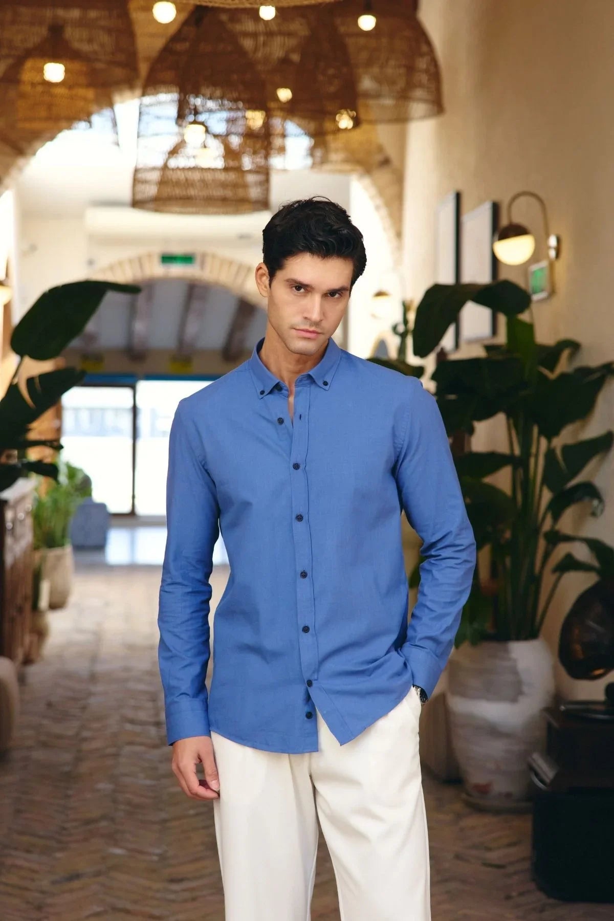 turi-erkek-pamuk-gomlek-modern-slim-fit-keten-gorunumlu-uzun-kol-24097 - Livio Ferri