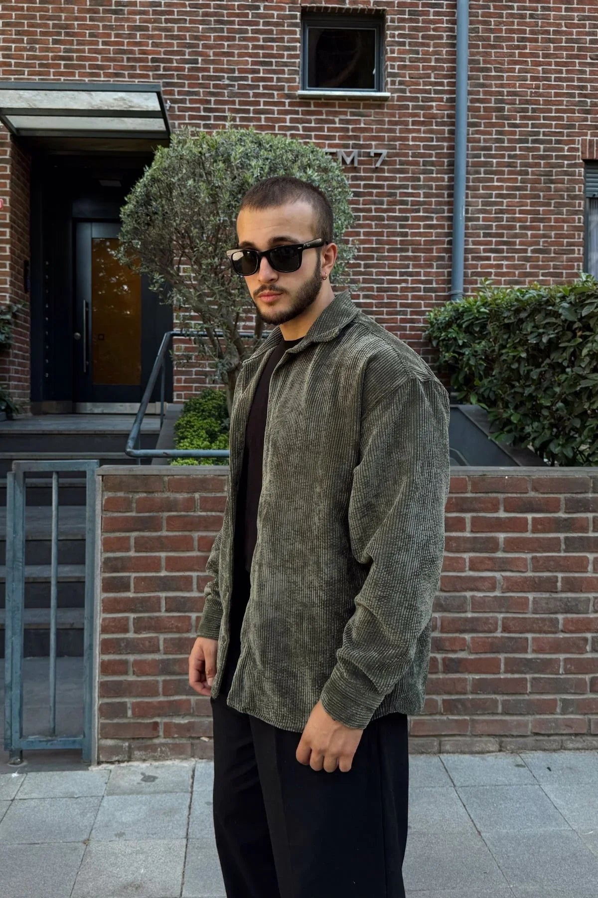 Yotau Erkek Oversize Fit Kadife Uzun Kollu Gömlek Ceket - Livio Ferri