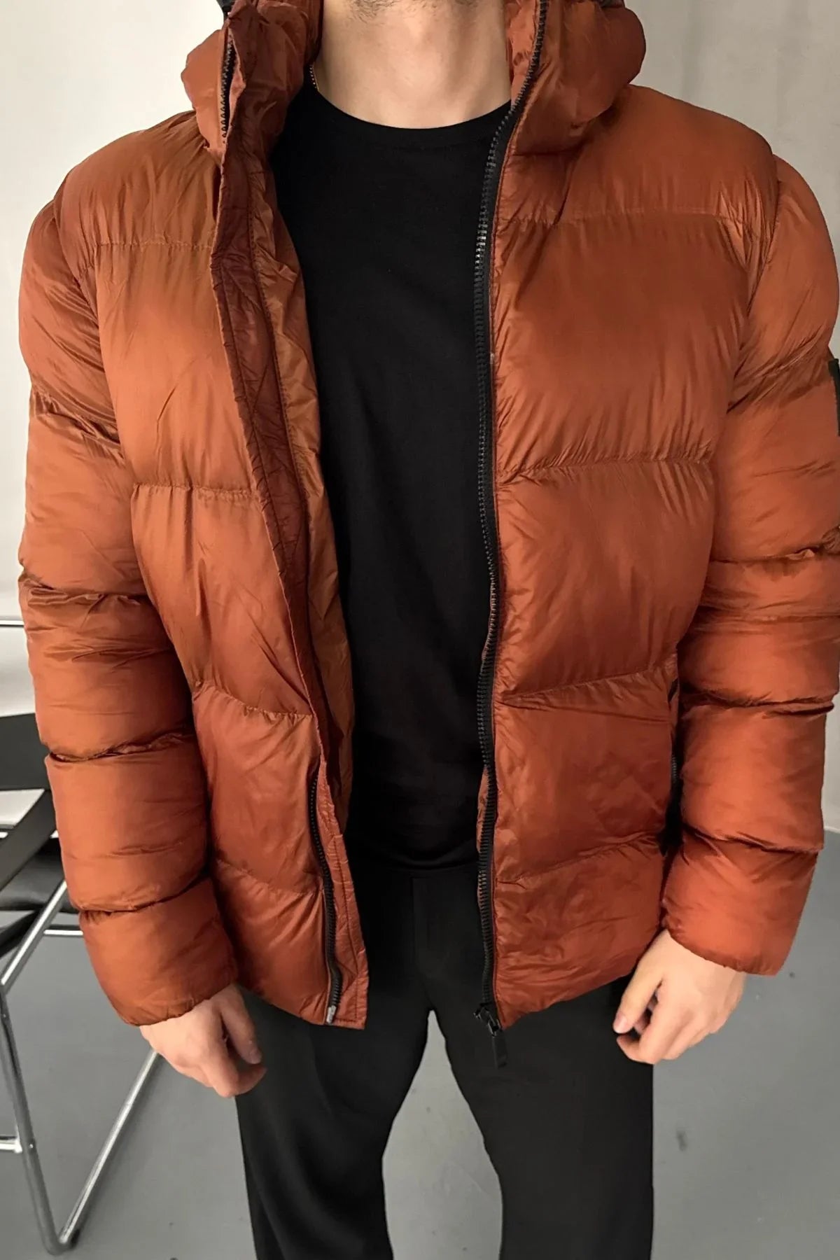 Erkek Kapüşonlu Fermuarlı Cepli Kışlık Şişme Kısa Mont - Livio Ferri