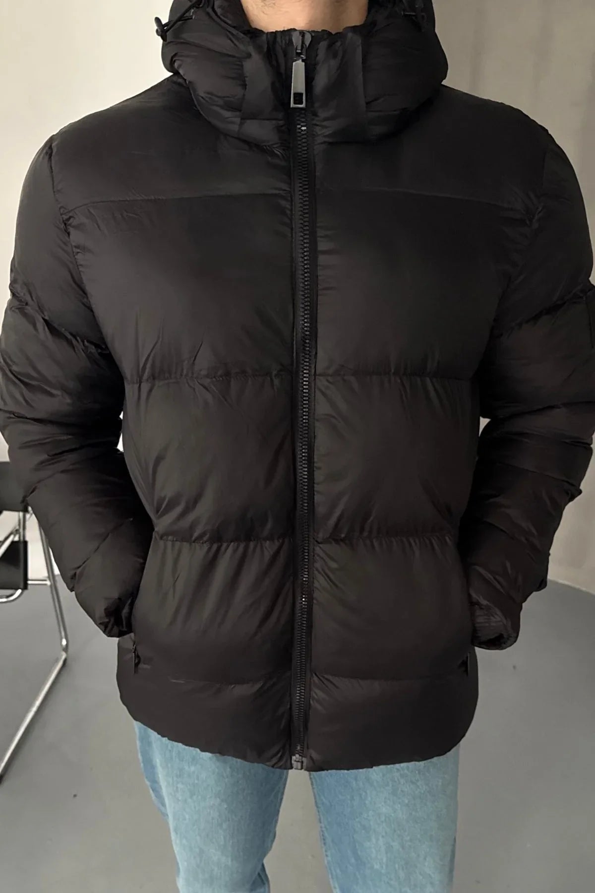 Erkek Kapüşonlu Fermuarlı Cepli Kışlık Şişme Kısa Mont - Livio Ferri