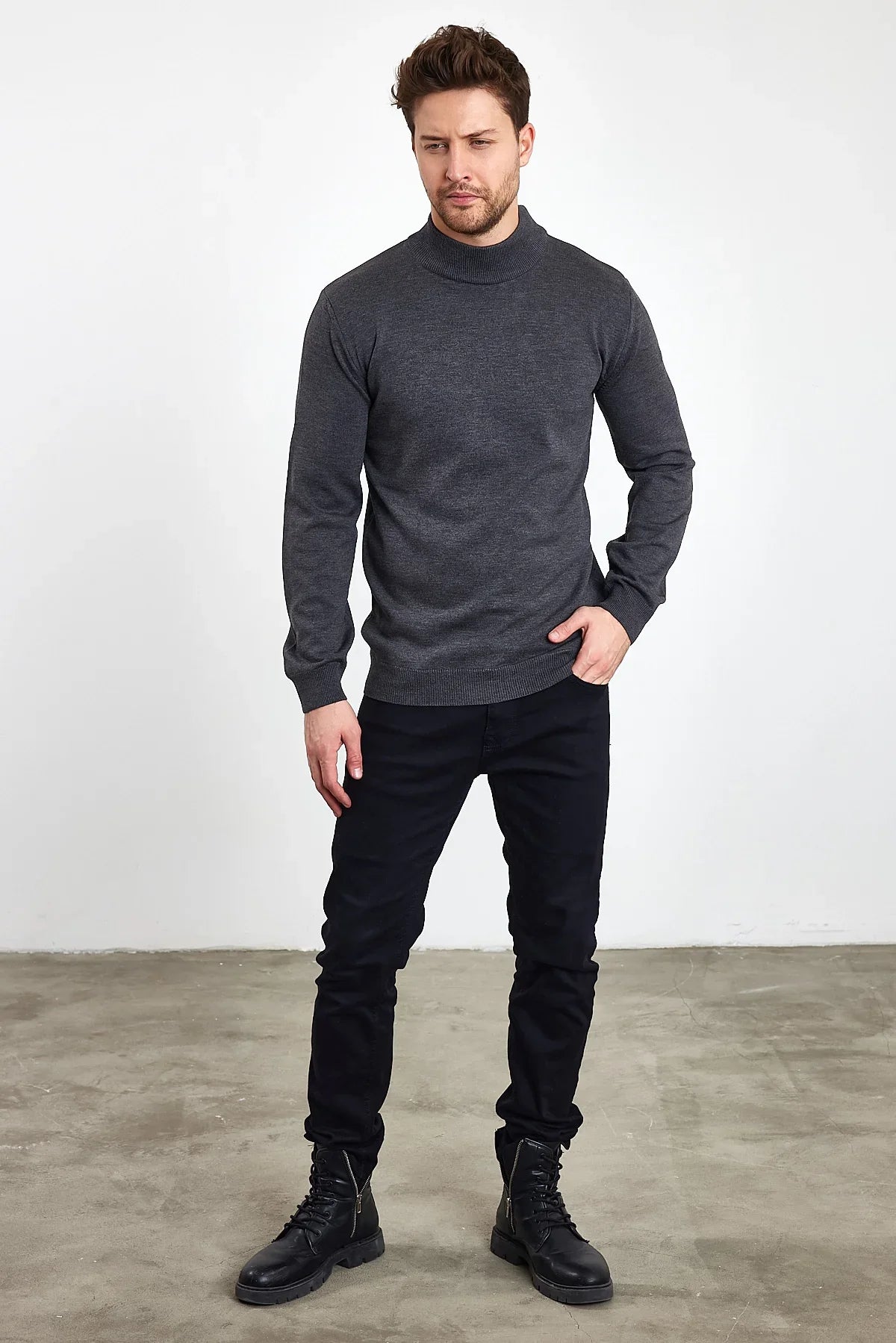 Erkek Slim Fit Dar Kesim Yarım Balıkçı Yaka Triko Kazak