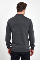 erkek-slim-fit-dar-kesim-yarim-balikci-yaka-bogazli-triko-kazak-17897_c2a4b3f4-b0a3-432d-91e6-716462cf332b - Livio Ferri