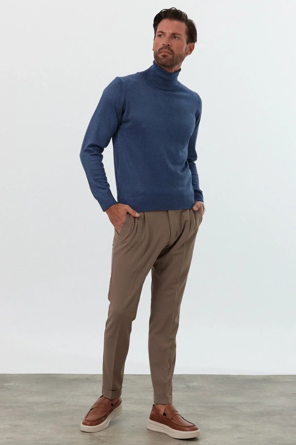 Erkek Standart Fit Normal Kesim Balıkçı Yaka Triko Kazak