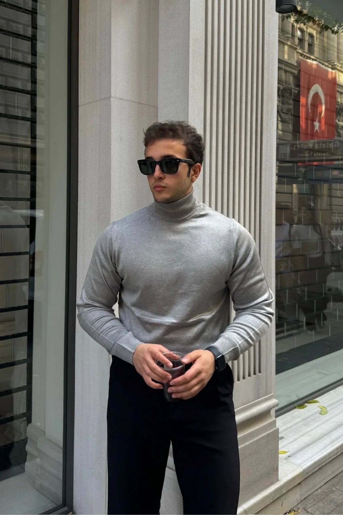 erkek-standart-fit-normal-kesim-tam-balikci-bogazli-yaka-triko-kazak-20177 - Livio Ferri