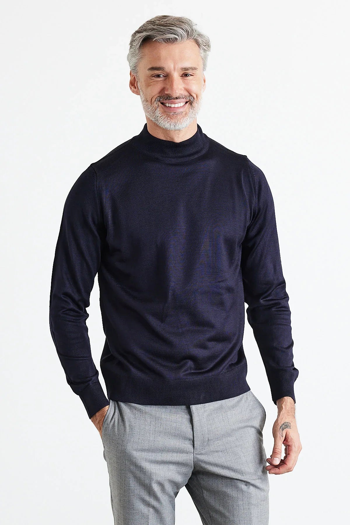 Erkek Standart Fit Normal Kesim Yarım Balıkçı Yaka Triko Kazak