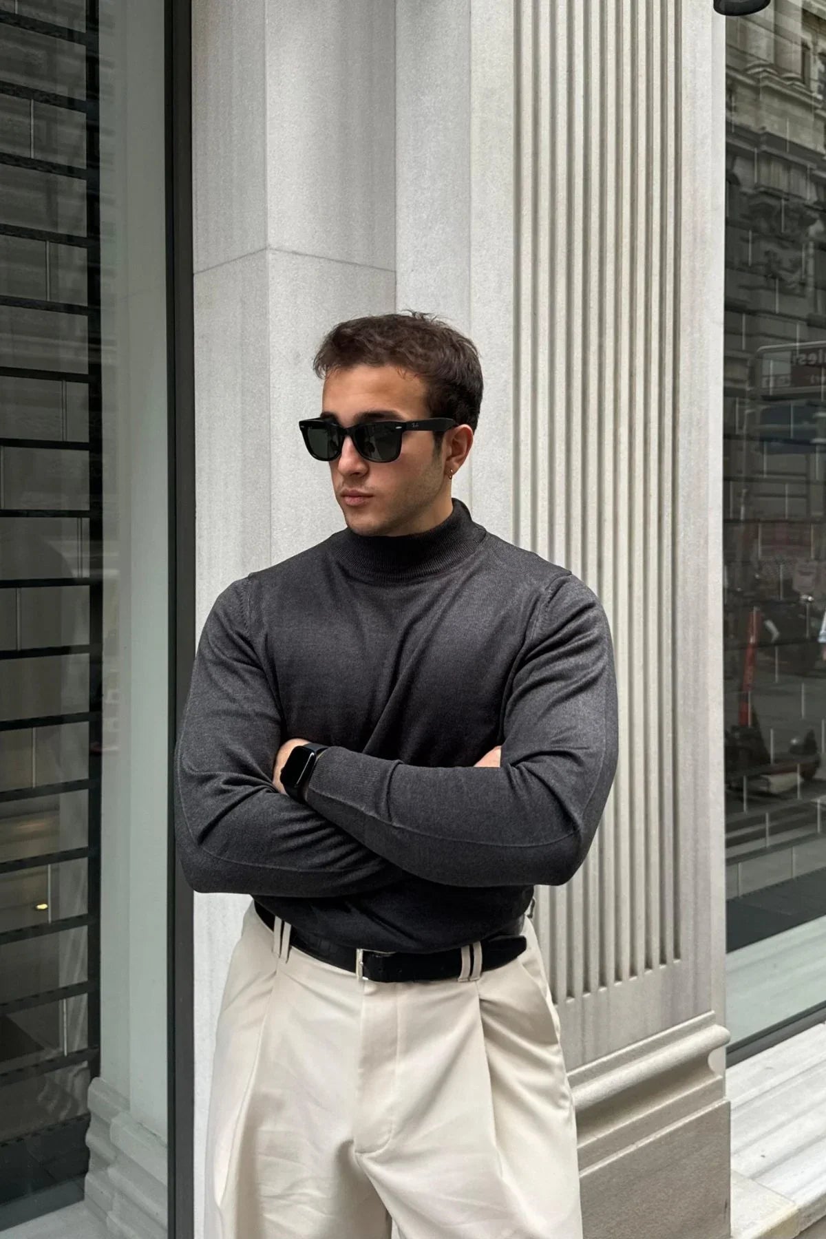 Erkek Standart Fit Normal Kesim Yarım Balıkçı Yaka Triko Kazak