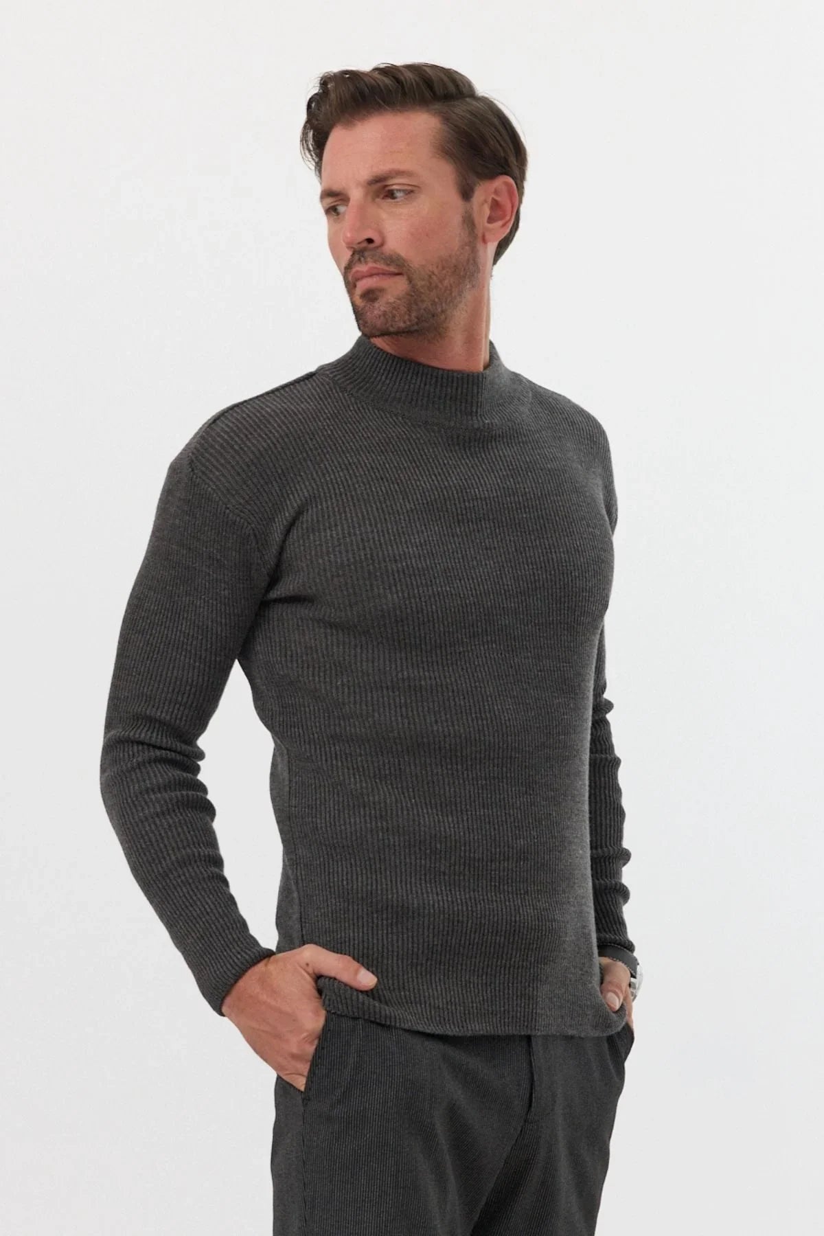 Erkek Yarım Boğazlı Balıkçı Yaka Slim Fit Triko Kazak