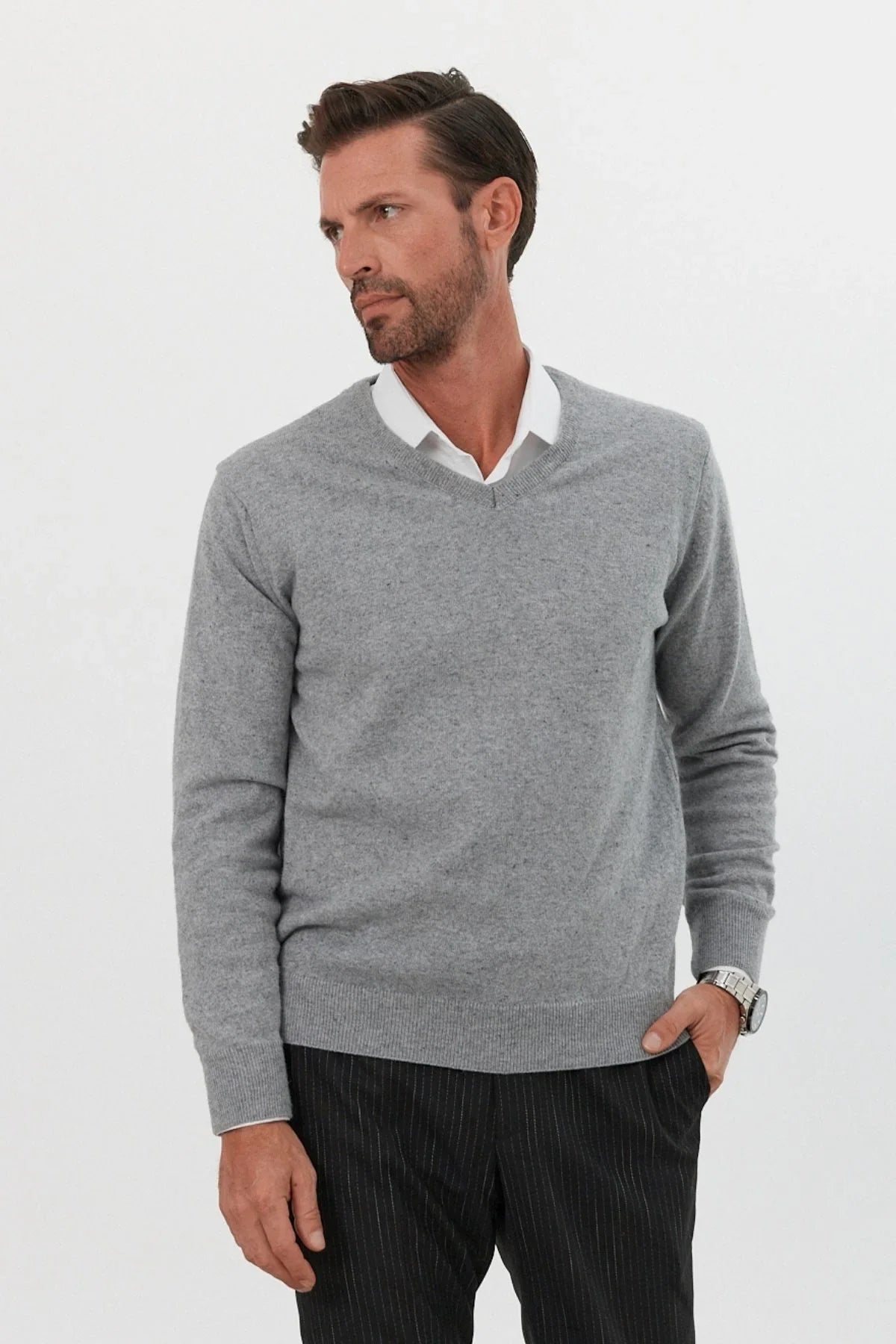 Erkek Yünlü Normal Kalıp V Yaka Standart Fit Triko Kazak