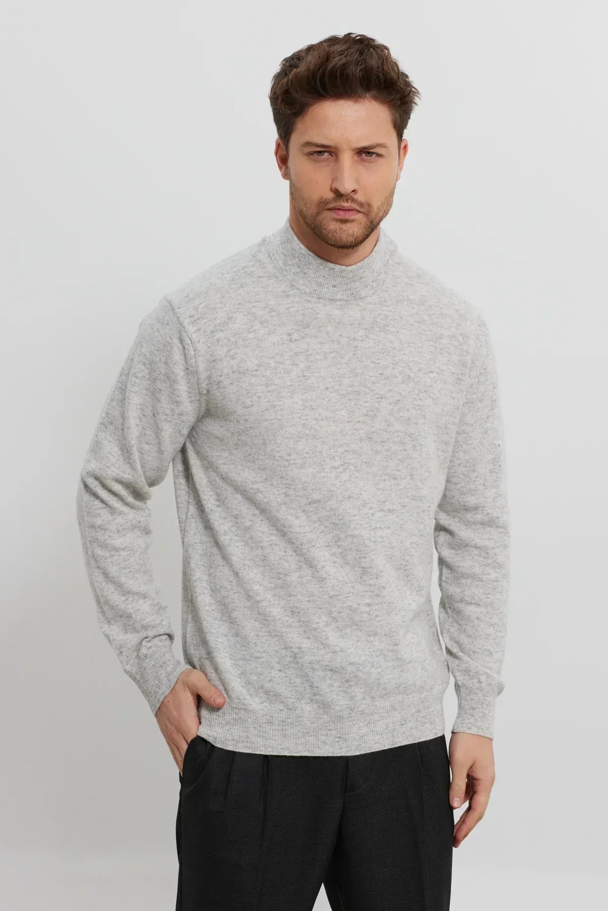 Erkek Yünlü Normal Kalıp Yarım Balıkçı Yaka Triko Kazak