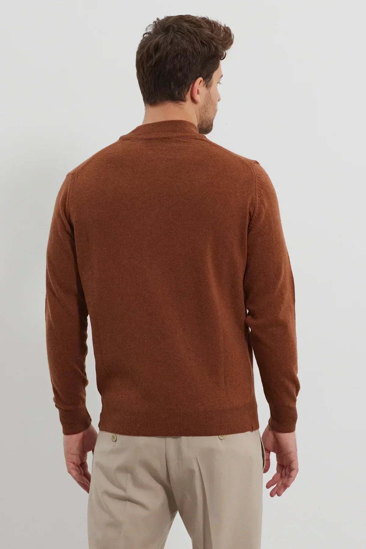 Erkek Yünlü Normal Kalıp Yarım Balıkçı Yaka Triko Kazak