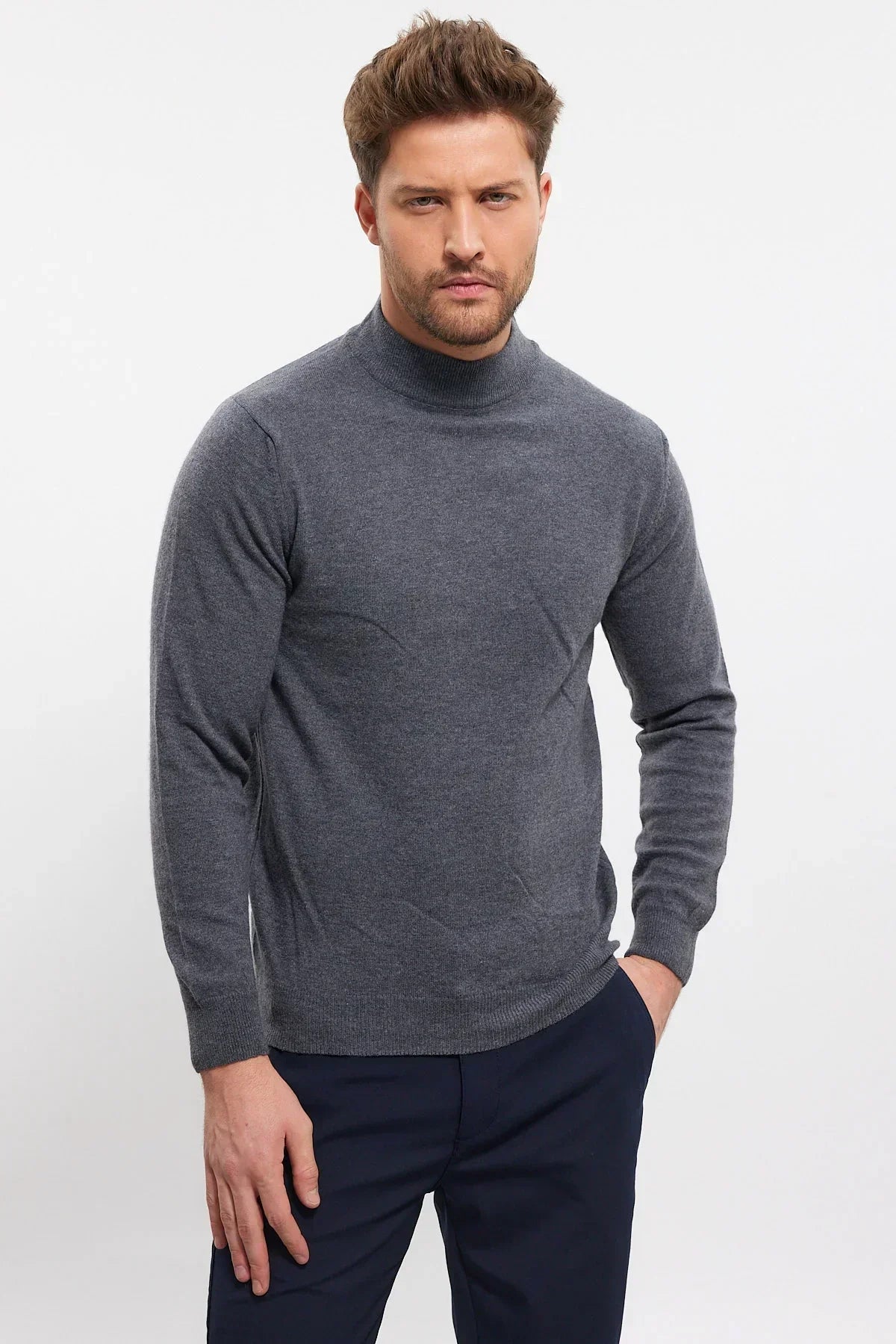 Erkek Yünlü Normal Kalıp Yarım Balıkçı Yaka Triko Kazak