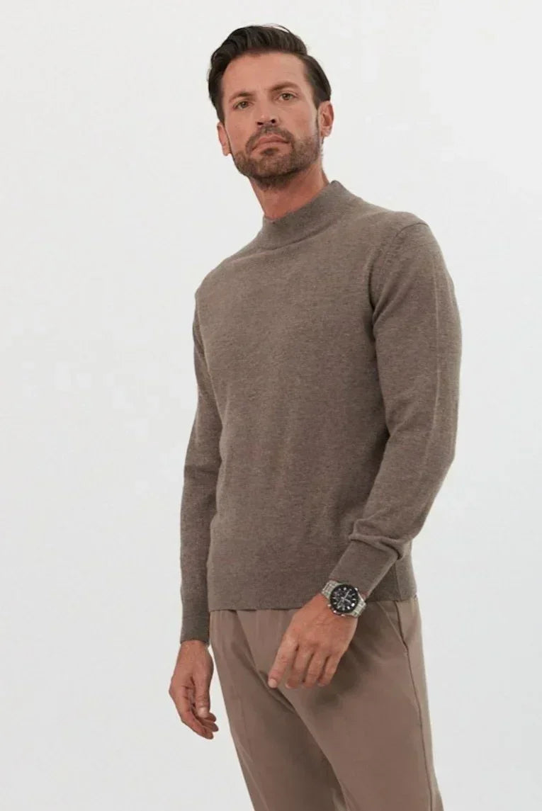 Erkek Yünlü Normal Kalıp Yarım Balıkçı Yaka Triko Kazak