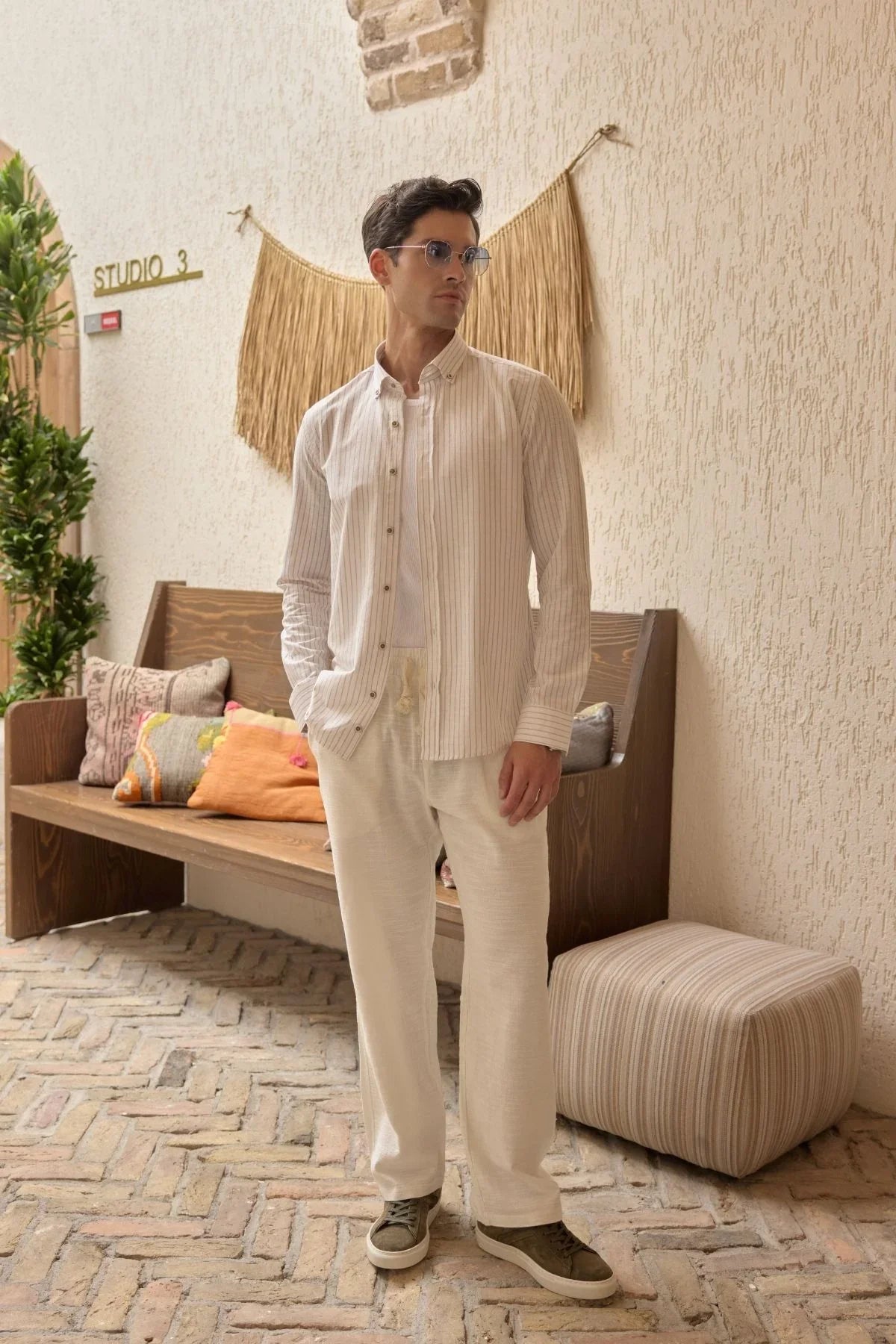 maura-erkek-sneaker-ayakkabi-hakiki-suet-bagcikli-tasarim-24396 - Livio Ferri