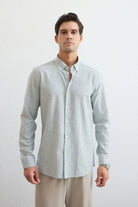 misato-erkek-gomlek-modern-slim-fit-keten-gorunumlu-ince-cizgili-hafif-kumas-24198 - Livio Ferri