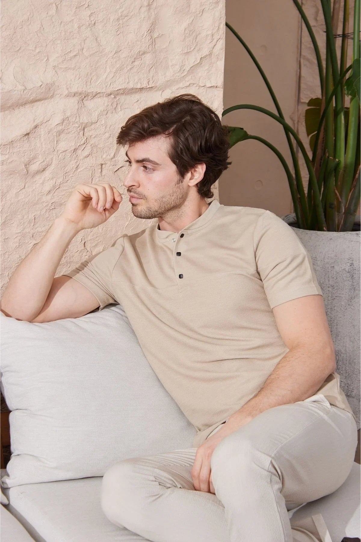 Venta Erkek Modern Fit Hakim Yaka Çıt Çıtlı T-Shirt